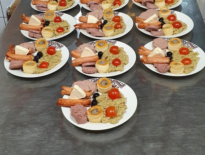Masa festivă de Revelion